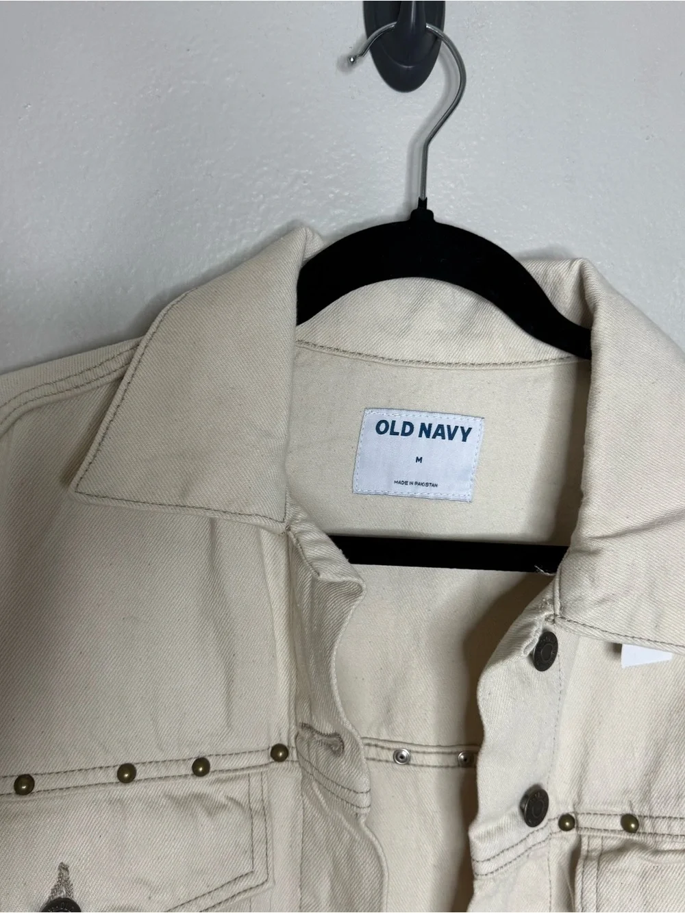 NWT Old Navy Oversized Studded Denim Trucker Jacket - Ecru/Cream